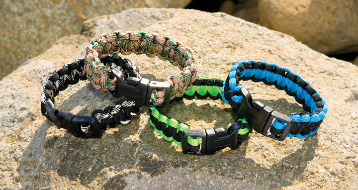 Survival Bracelet with Whistle